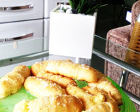 Enroladinho de queijo com coco