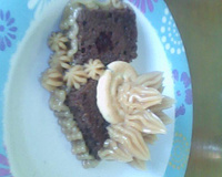 Bolo de chocolate com cereja