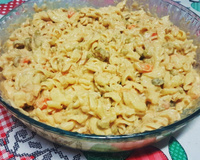 Macarrão com atum e mostarda