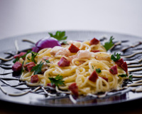 Macarrão à carbonara