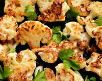 A minha couve-flor na airfryer sempre queimava até que aprendi essa receita para grelhar na fritadeira sem passar do ponto