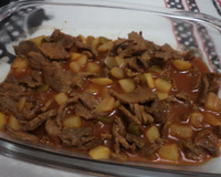 Carne diferente com batatas
