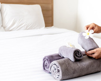 5 truques para deixar seu quarto com cheiro de hotel 5 estrelas