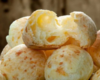 Adeus pão de queijo tradicional: chef revela receita tombada da capital mundial do pão de queijo (Paracatu)