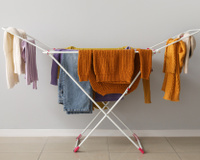 Esses são os 6 truques para acelerar a secagem de roupa no inverno