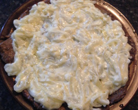 Bife acebolado com molho de maionese