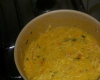 Sopa de fubá com frango