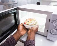 Veja 7 acessórios que podem ser utilizados no micro-ondas