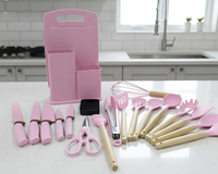 Você precisa ver esse kit de cozinha rosa que está bombando entre as donas de casa