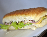 Pão caseiro recheado