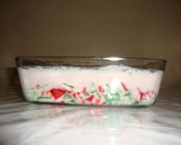 Gelatina colorida com creme de leite