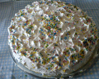 Bolo de aniversário de pêssego