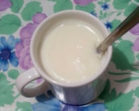 Mingau de maisena com leite em pó