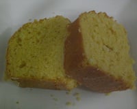 Bolo de fubá com coco