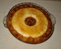 Manjar de coco com calda de abacaxi