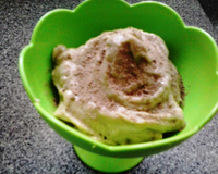 Sorvete cremoso de abacate e banana