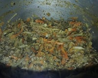 Carne moída com cenoura e batata raladas