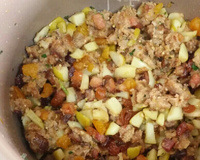 Chester desossado com farofa de frutas secas