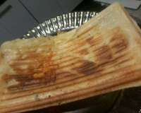 Pão de queijo na sanduicheira