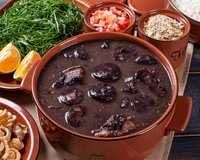 A melhor feijoada é essa do TudoGostoso: receita completa com dicas simples que fazem toda diferença