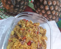 Farofa de pernil com abacaxi