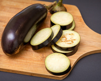 Os reais benefícios do suco de berinjela para o controle do colesterol: faça a receita do jeito certo