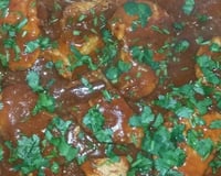 Cação ao molho vermelho