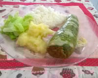 Abobrinha recheada com carne moída