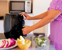 Micro-ondas ou Air Fryer? Saiba qual o melhor eletrodoméstico para investir este ano