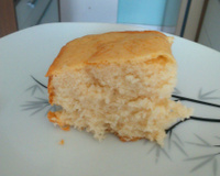 Bolo de massa branca