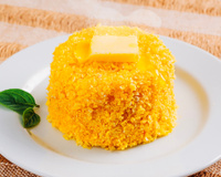 Cuscuz pronto em 2 minutos no micro-ondas pro café da manhã: "Se eu não compensar isso, vai ficar seco. Esse é o segredo para ele ficar macio"