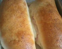 Pão recheado com presunto