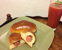 Pão de leite com salsicha