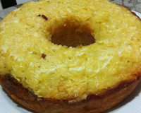 Bolo de mandioca simples