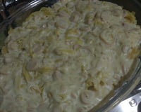 Talharim ao molho branco com gorgonzola e palmito