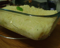 Batata gratinada ao creme de aspargos