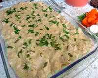 Macarrão com frango e molho branco