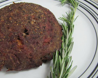 Bolinho de carne moída e escarola