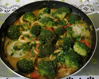 Anéis de lula com camarão ao curry