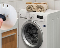 Você deve desligar a máquina de lavar da tomada após o uso?