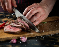 Todo cozinheiro amador precisa ter um kit de facas como este para cortar como um chef