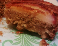 Bolo integral de maçã, canela e aveia