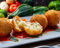 Aprendi como fazer o bolinho de arroz do chef Henrique Fogaça: receita simples, crocante e que todo mundo gosta