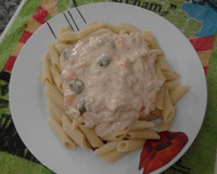 Macarrão ao molho de atum - rápido e saboroso