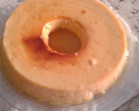 Pudim de leite ninho