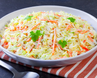 Coleslaw: como fazer essa salada de repolho deliciosa