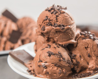 Sorveteira: saiba como escolher a sua e ter sorvete em casa durante o verão