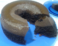 Bolo com pudim chocolate