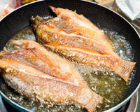 Adeus cheiro de peixe: esse é o melhor truque para deixar a cozinha com um bom aroma
