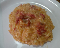 Risoto com tomate seco, mussarela e rúcula da Tam